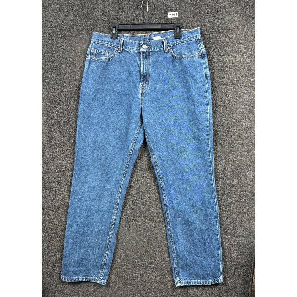 VTG Levi's 505 Jeans Womens 18 Blue Straight Leg Medium Wash Denim USA 90s Y2K